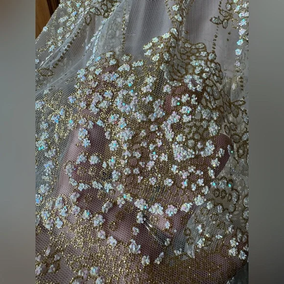 Caught In Motion Dress - Picture 5 of 8